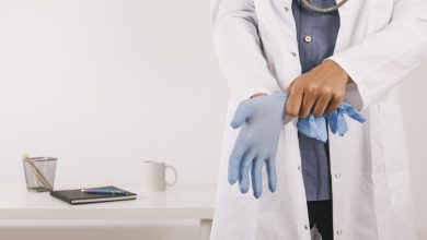 Exame de toque10 segundos que podem salvar a sua vida