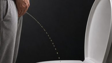 Seu xixi pode estar avisando que a próstata aumentou